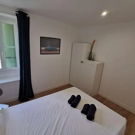 Bleu Azur 2 Chambres, Climatisation, Parking Apartamento